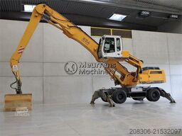 LIEBHERR A934B
