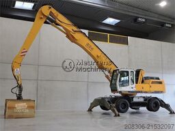 LIEBHERR A934B