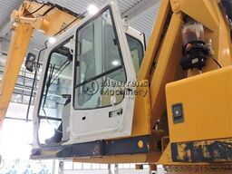 LIEBHERR A934B