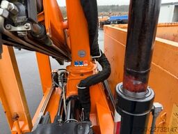 Garant Abrollmulde mit HMF Kran + Funk
