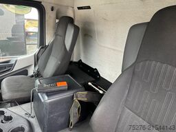 Mercedes-Benz Antos 2030 4x2 Atlas 120.2E-A 3 L Euro 6