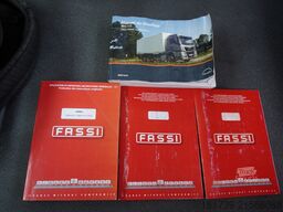 MAN TGS 26.360 Flatbed / Fassi F175 7.7 T /