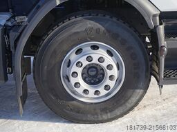 Renault C280 DTI 8 / HDS Fassi F135A.22 / remote