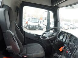 Mercedes-Benz Arocs 2633 flatbed truck / Crane FASSI