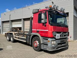 MERCEDES-BENZ Actros 2644 6x4 Abrollkipper Fg:L901006 Bj.2015