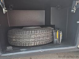 IVECO 2x Daily 70 Lagerfahrzeug Ferqui Sunrise 2,5 m B