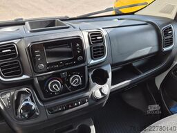 FIAT Fiat Ducato 9 Sitzer Systemboden Rolli Stock