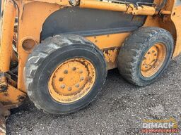 Case 410 4x4 - joysticks - high flow - CE - Isuzu 4 ...