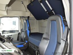 VOLVO FH 460 Globetrotter XL i-Save SideSkirts