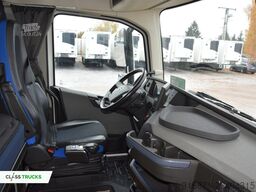 VOLVO FH 460 Globetrotter XL i-Save SideSkirts