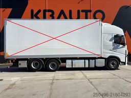 Volvo FH 500 6x4 FOR SALE AS CHASSIS / GLOBE XL / RET...