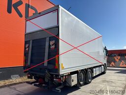 Volvo FH 500 6x4 FOR SALE AS CHASSIS / GLOBE XL / RET...
