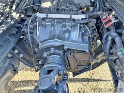 Iveco T-Way AT720T43TH AT ADR Tractor Head (10 units)