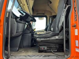 MERCEDES-BENZ Actros 1851 4x2