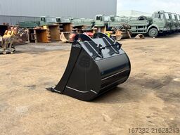  CW30 Digging bucket 1200mm Teeth 3