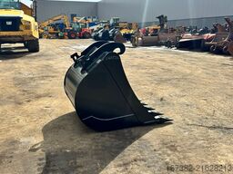  CW30 Digging bucket 1200mm Teeth 3