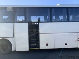 MAN R 09 Lions Coach C