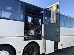 MAN R 09 Lions Coach C