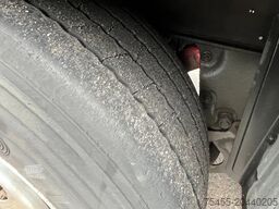 SCHMITZ CARGOBULL SCB*S3B - Dhollandia 2.000kg - 65.132