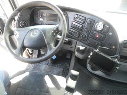 Mercedes-Benz Actros 2548