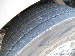 Mercedes-Benz Actros 2548