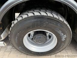 MERCEDES-BENZ AROCS 2836 6x4 Euro 6 Betonpumpe SERMAC 4Z36