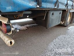 Krone Curtainsider Mega