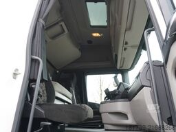 SCANIA R500 6x2 / Kiesling meat hook refrigerat