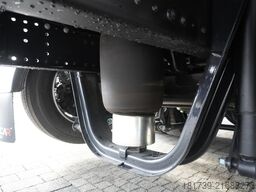 MAN TGX 26.400 / IGLOOCAR / Carrier Supra