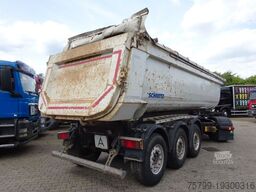 SCHMITZ CARGOBULL SGF S3 Kipp Auflieger Mulde mit 3 Achsen