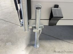 Cheval Liberte Debon C2000 Roadster ALF Autotransporter geschlossen