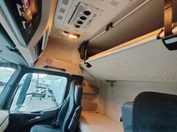 MERCEDES-BENZ ACTROS 1851