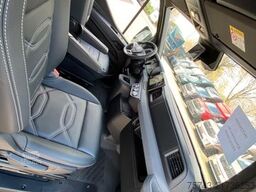 RENAULT Master STX 5 Sitzer Haras ex. Lang Automatik