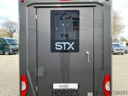 RENAULT Master STX 5 Sitzer Haras ex. Lang Automatik