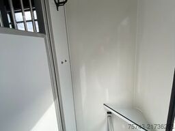 RENAULT Master STX 5 Sitzer Haras ex. Lang Automatik