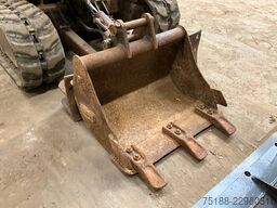 Kubota K 008-3