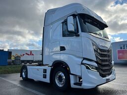 Iveco 440S51T E6 S-Way Retarder Alufelgen