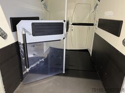 Böckmann Neo L SR WCF Pferdeanhänger