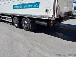 MERCEDES-BENZ Actros 5 mit Schwenwandkoffer und Ladebordwand
