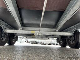 WM MEYER AZK 3534/156 Seitentür Kühlanhänger