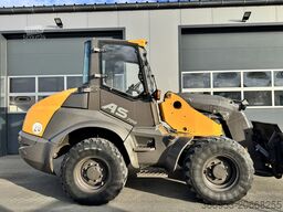 MECALAC AS 700 SCHWENKLADER - 1. HAND