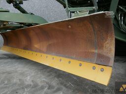 Caterpillar 130G Ex-army