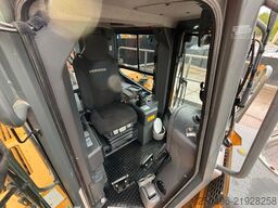Liebherr PR 766 05 3D / RIPPER / Full service history / ...