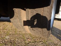 Mercedes-Benz Atego 818 L  bak + klep grijs metallic   € 14.6...