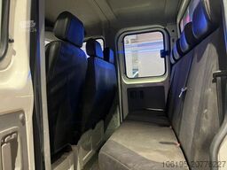 VOLKSWAGEN Crafter Maxi DoKa Pritsche 3.300*7-Sitzer*Klima*
