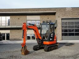 KUBOTA KX61-3 KX 61 2600 Kg Minibagger