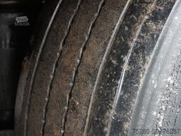 KRONE SD Pritsche + Plane Liftachse