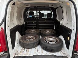 CITROEN Berling 1,6 Kasten/Benzin/3-Sitze/EURO5