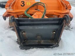 Schmidt U-H2 folding wing plough