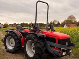 CARRARO SRX 8400 ohne Kabine mit Frontlader 847 Std.